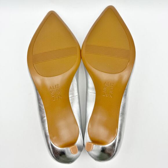 Naturalizer Womens Everly Pumps US 7.5 M EU 38 Silver Leather NIB - Picture 11 of 12
